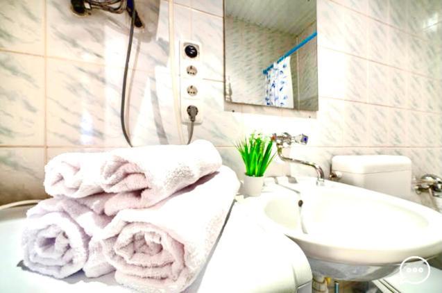 Apartment Near Opera On Horodotska 11 Lviv Kültér fotó